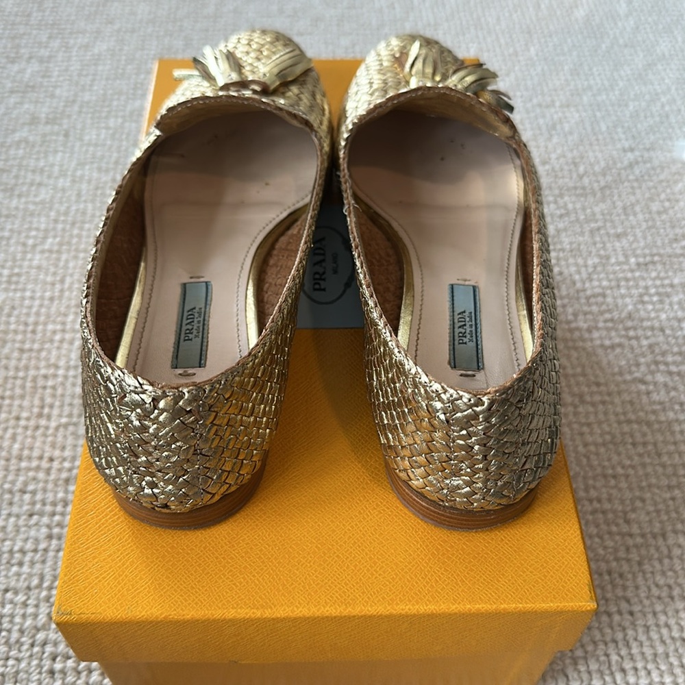 PRADA Gold Woven Loafers with Tassels SIZE 38 - Picture 6 of 7
